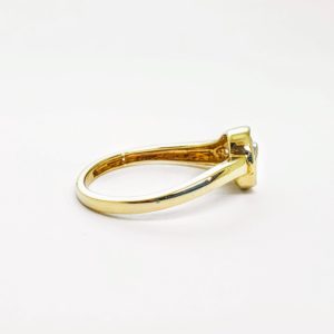 103911-Yellow-3
