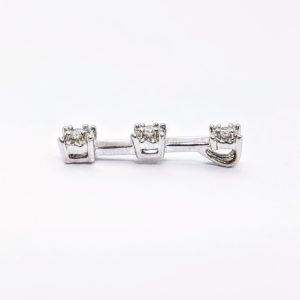 55200047-White-2