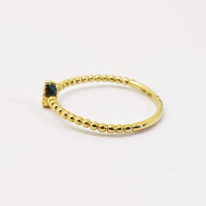 57900155-Yellow-1
