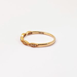 57900167-Rose-3