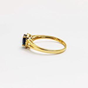 57900187-Yellow-1