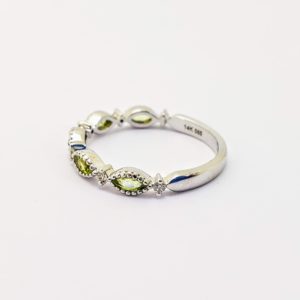 57900193-White-1